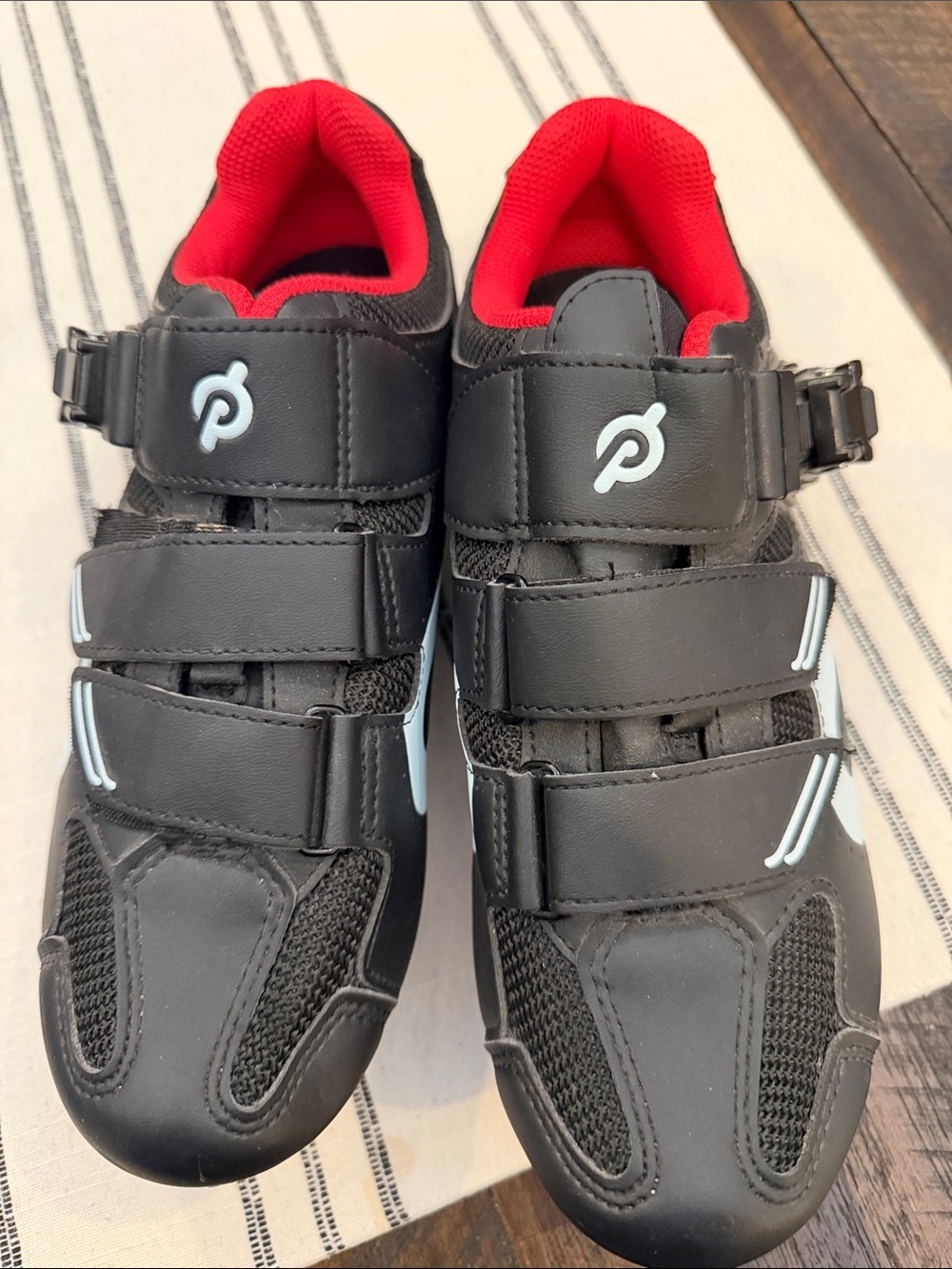 Peloton Black Athletic Cycling Shoes with Red Lining mens 6.5 women's 8.5